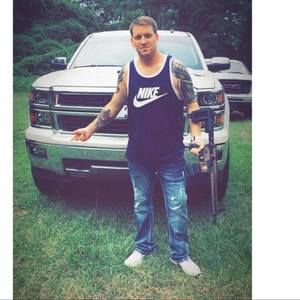 Meet your Posher, Levi